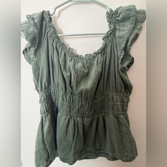 Green Ruffled Peasant Top - Picture 5 of 8